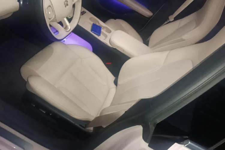 Used Nio ET5T 2024 75kWh Touring Left Front Seat
