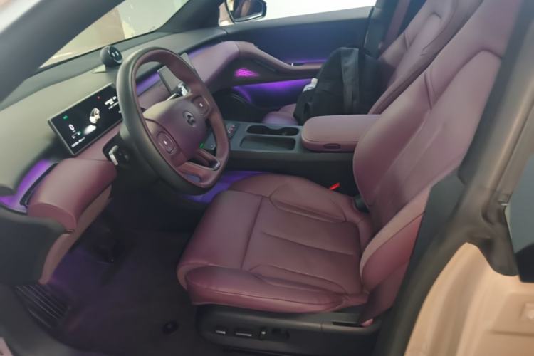 Used Nio ET5T 2024 75kWh Touring Left Front Seat