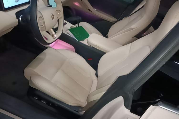 Used Nio ET5T 2024 75kWh Touring Left Front Seat