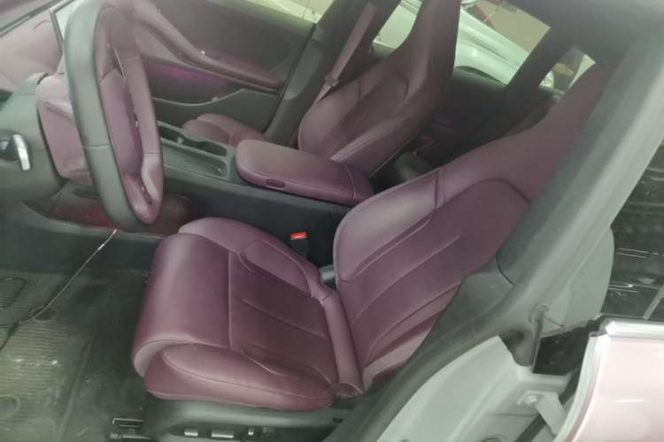 Used Nio ET5T 2024 75kWh Touring Left Front Seat