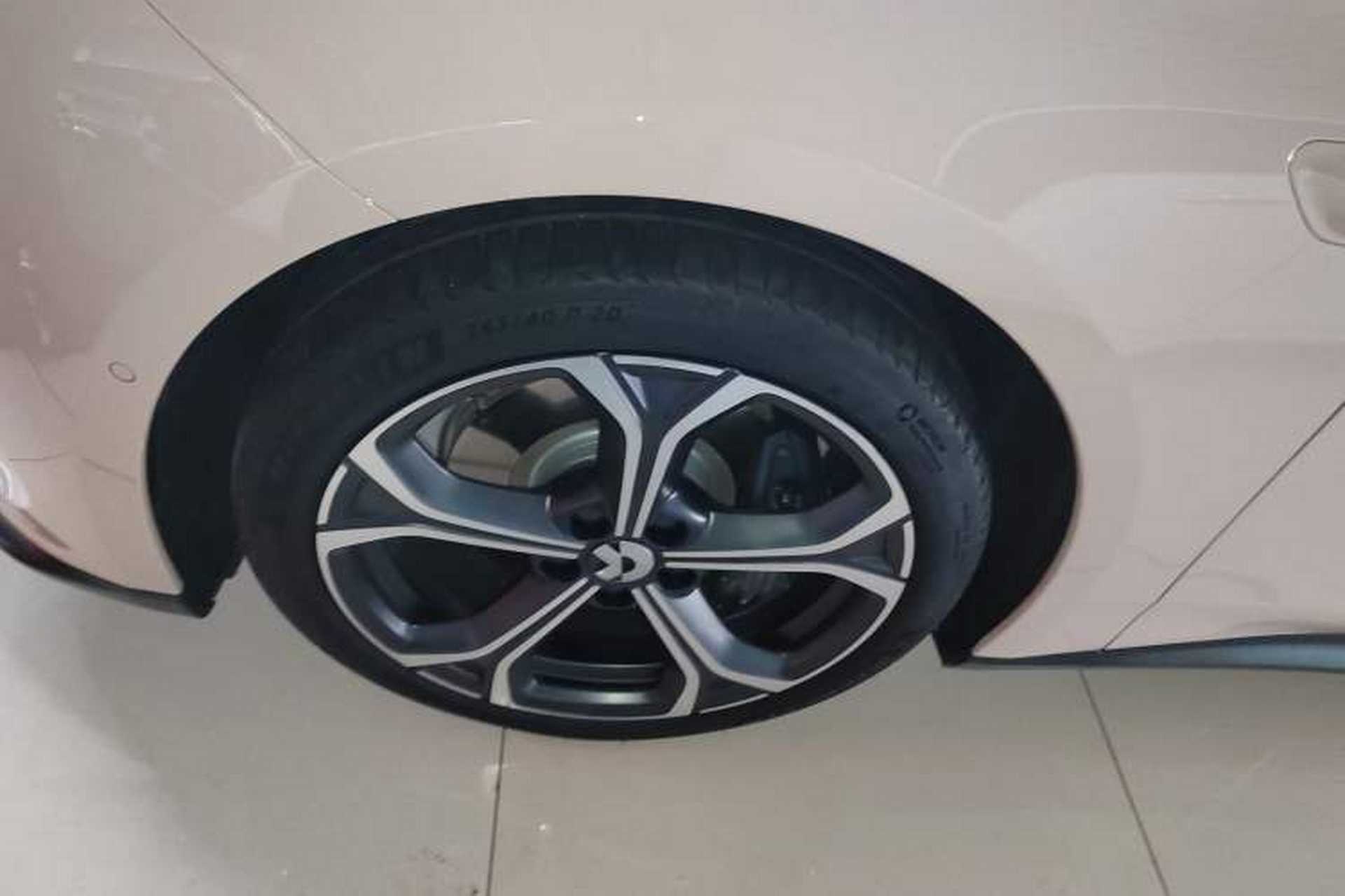 Used Nio ET5T 2024 75kWh Touring Left Front Wheel Hub