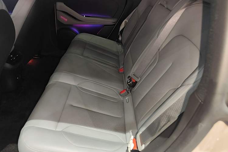 Used Nio ET5T 2024 75kWh Touring Left Rear Seat