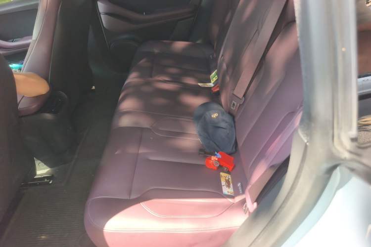 Used Nio ET5T 2024 75kWh Touring Left Rear Seat
