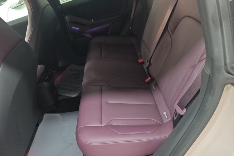 Used Nio ET5T 2024 75kWh Touring Left Rear Seat