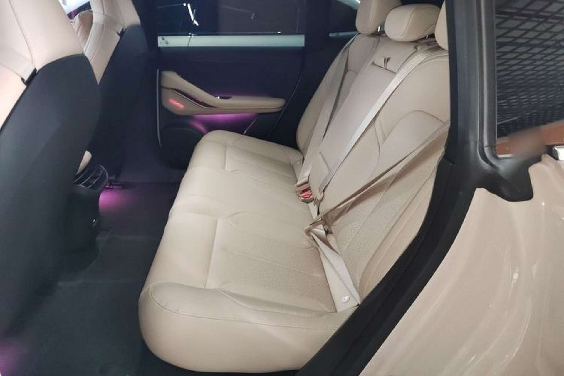 Used Nio ET5T 2024 75kWh Touring Left Rear Seat