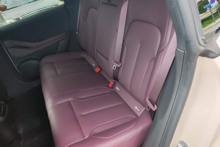 Used Nio ET5T 2024 75kWh Touring Left Rear Seat