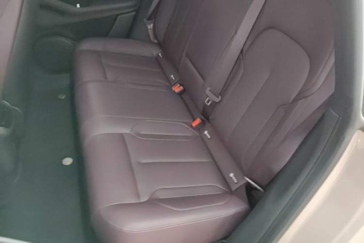 Used Nio ET5T 2024 75kWh Touring Left Rear Seat