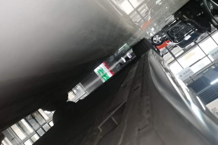 Used Nio ET5T 2024 75kWh Touring Left Side Sill