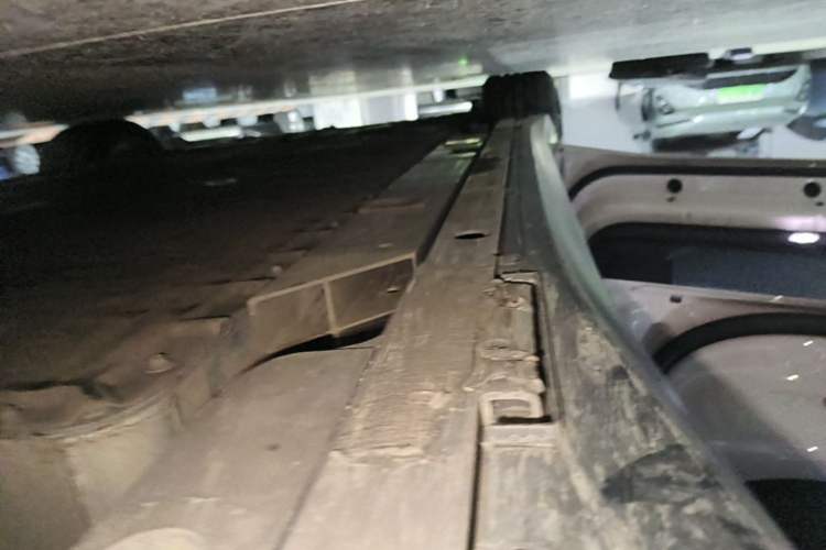 Used Nio ET5T 2024 100kWh Touring Left Side Sill