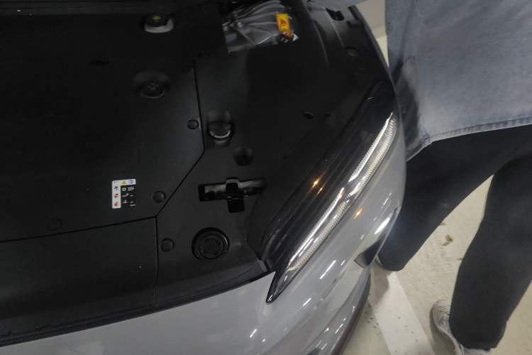 Used Nio ET5T 2024 75kWh Touring Engine Bay Left