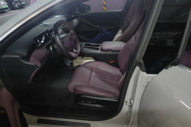 Used Nio ET5T 2024 75kWh Touring Left Front Seat