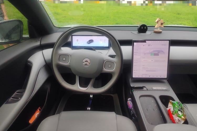 Used Nio ET5T 2024 75kWh Touring Steering Wheel