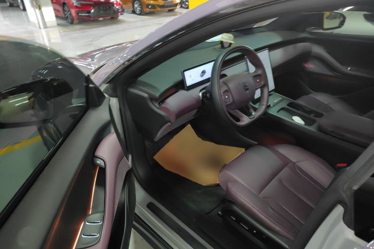 Used Nio ET5T 2024 75kWh Touring Driver Seat