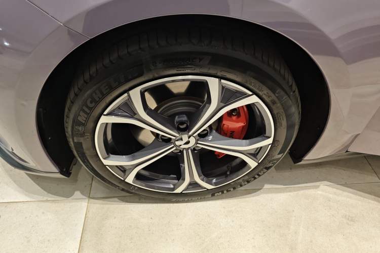 Used Nio ET5T 2024 75kWh Touring Exterior 2