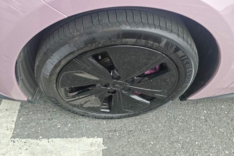 Used Nio ET5T 2024 75kWh Touring Exterior 4