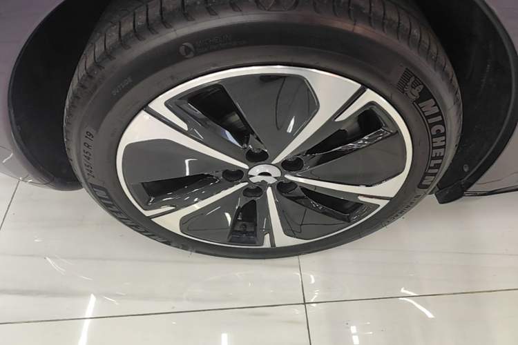 Used Nio ET5T 2024 75kWh Touring Exterior 5