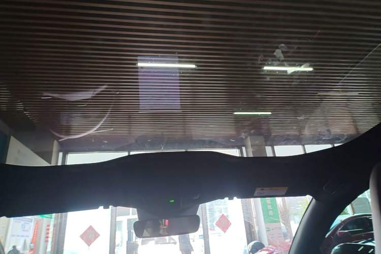 Used Nio ET5T 2024 75kWh Touring Headliner