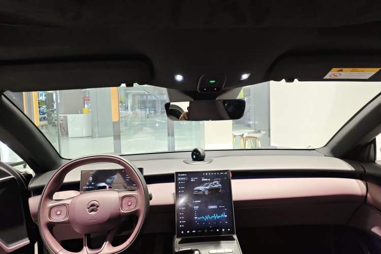 Used Nio ET5T 2024 75kWh Touring Headliner
