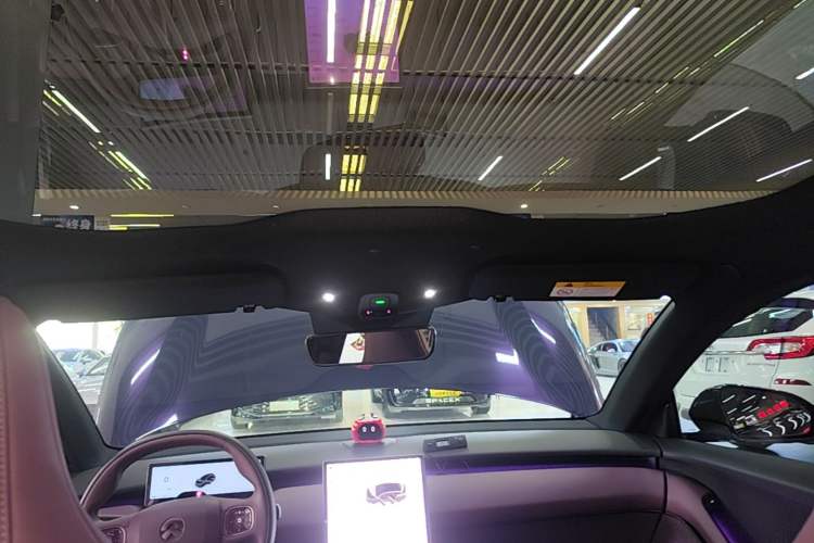 Used Nio ET5T 2024 75kWh Touring Headliner