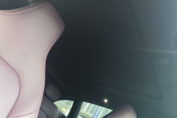 Used Nio ET5T 2024 75kWh Touring Headliner