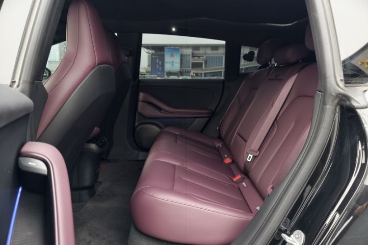 Used Nio ET5T 2024 75kWh Touring Interior 4