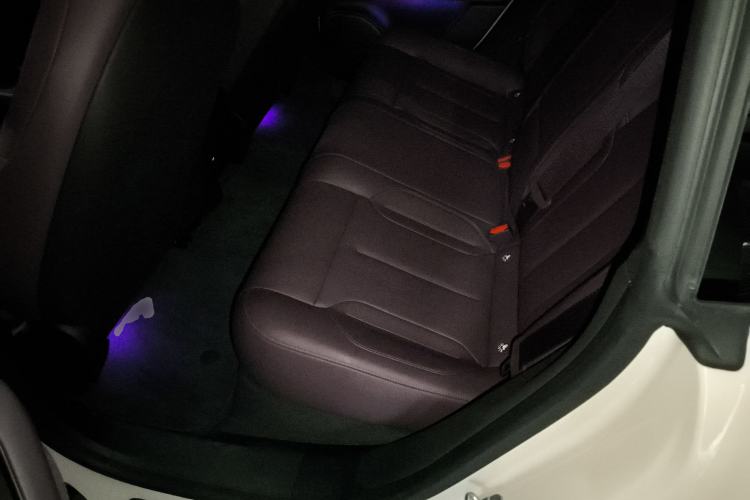 Used Nio ET5T 2024 75kWh Touring Interior 4