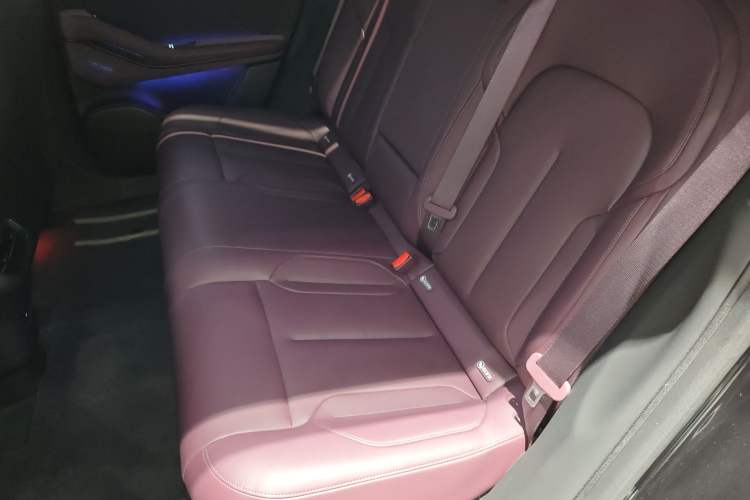 Used Nio ET5T 2024 75kWh Touring Left Rear Seat