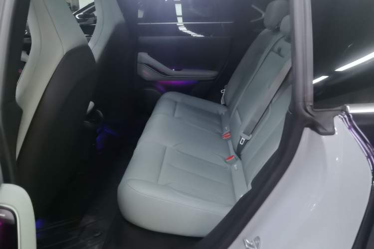 Used Nio ET5T 2024 75kWh Touring Left Rear Seat