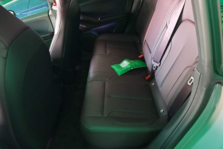 Used Nio ET5T 2024 75kWh Touring Left Rear Seat