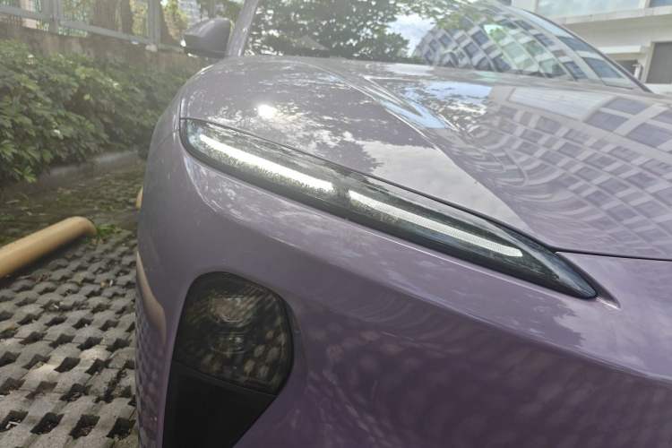 Used Nio ET5T 2024 75kWh Touring Right Front Headlight