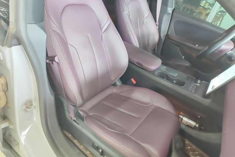 Used Nio ET5T 2024 75kWh Touring Right Front Seat