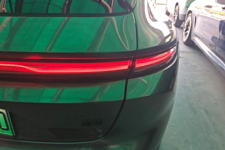 Used Nio ET5T 2024 75kWh Touring Right Rear Taillight