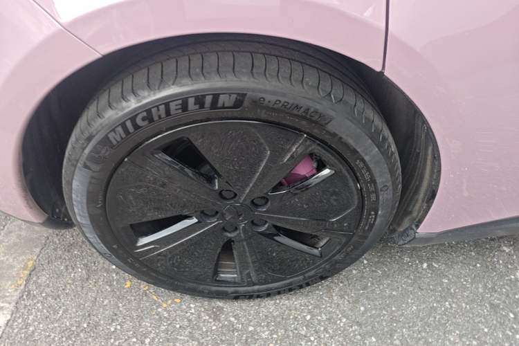 Used Nio ET5T 2024 75kWh Touring Right Rear Wheel Hub
