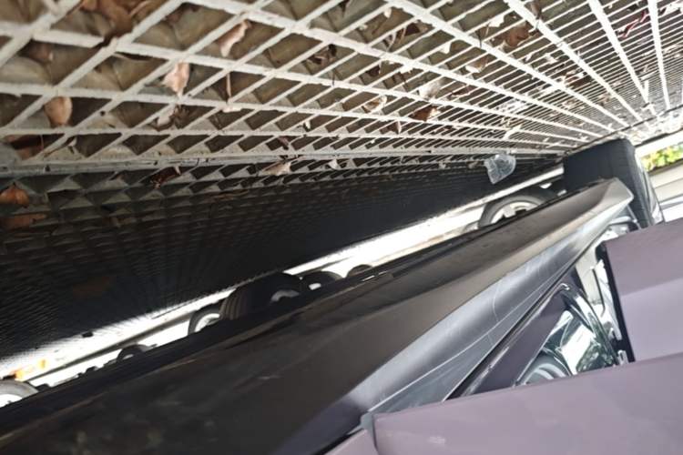 Used Nio ET5T 2024 75kWh Touring Right Side Sill