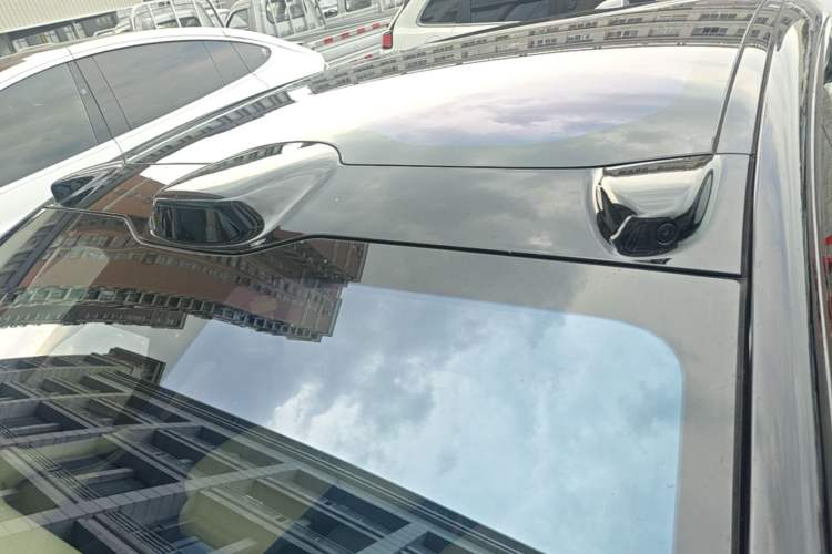 Used Nio ET5T 2024 75kWh Touring Roof