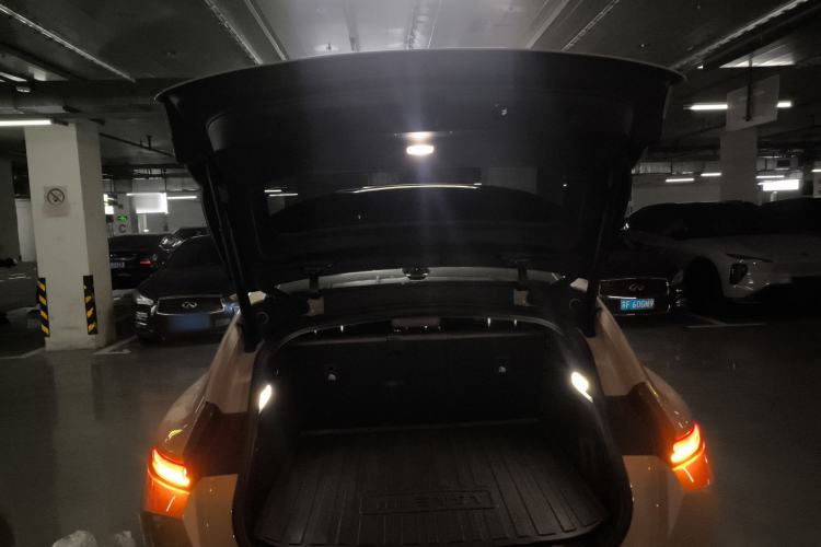 Used Nio ET5T 2024 75kWh Touring Trunk
