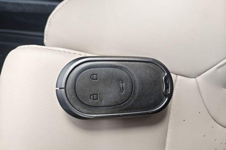 Used Nio ET5T 2024 75kWh Touring Vehicle Key