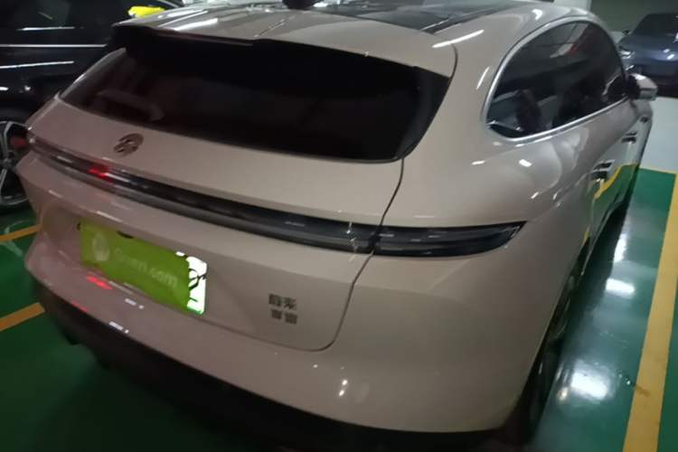 Used Nio ET5T 2024 75kWh Touring Rear Right 45 Deg