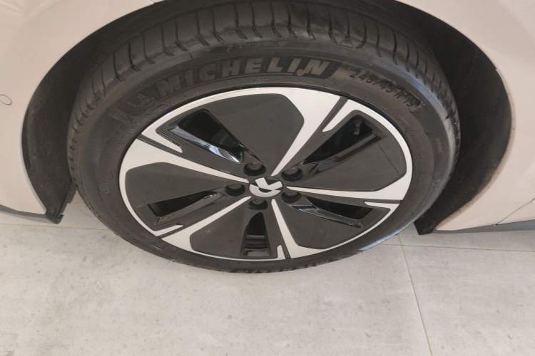 Used Nio ET5T 2024 75kWh Touring Exterior 7