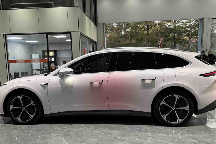 Used Nio ET5T 2024 75kWh Touring Exterior 8