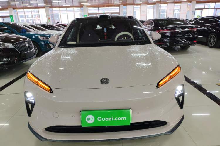 Used Nio ET5T 2024 75kWh Touring Front
