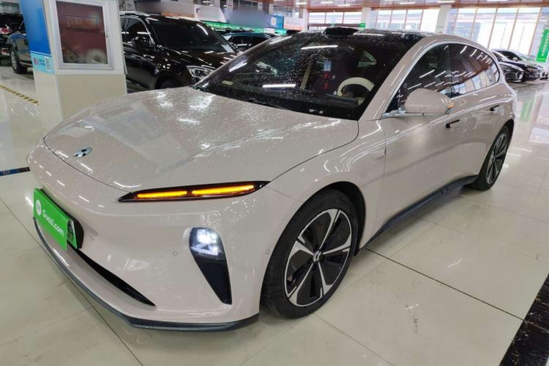 Used Nio ET5T 2024 75kWh Touring Front Left 45 Deg