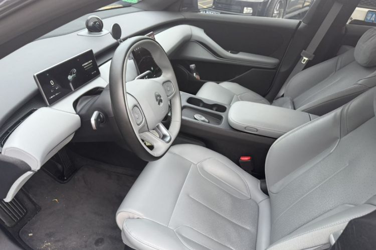 Used Nio ET5T 2024 75kWh Touring Interior 1