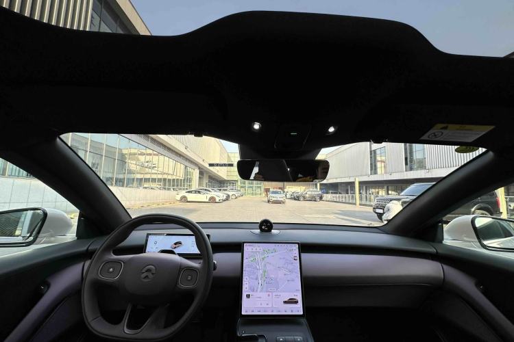 Used Nio ET5T 2024 75kWh Touring Interior 2