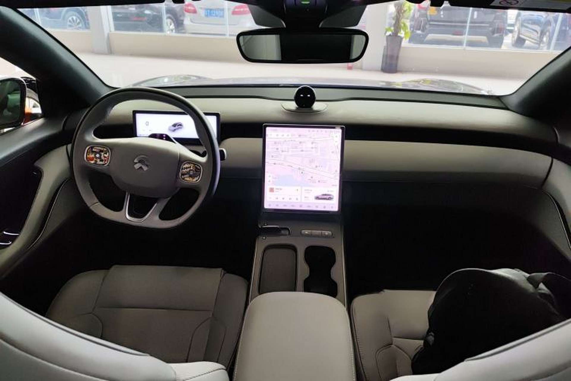 Used Nio ET5T 2024 75kWh Touring Interior 2