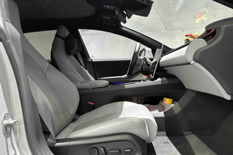Used Nio ET5T 2024 75kWh Touring Interior 7