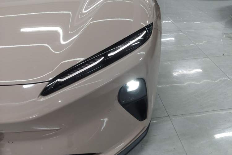 Used Nio ET5T 2024 75kWh Touring Left Front Headlight