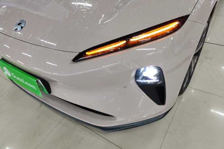 Used Nio ET5T 2024 75kWh Touring Left Front Headlight