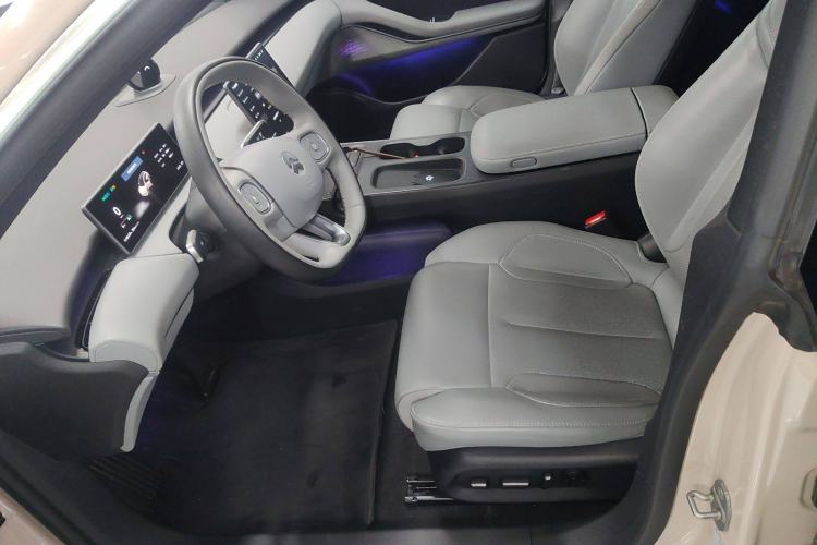 Used Nio ET5T 2024 75kWh Touring Left Front Seat