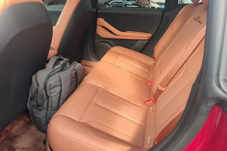 Used Nio ET5T 2024 75kWh Touring Left Rear Seat
